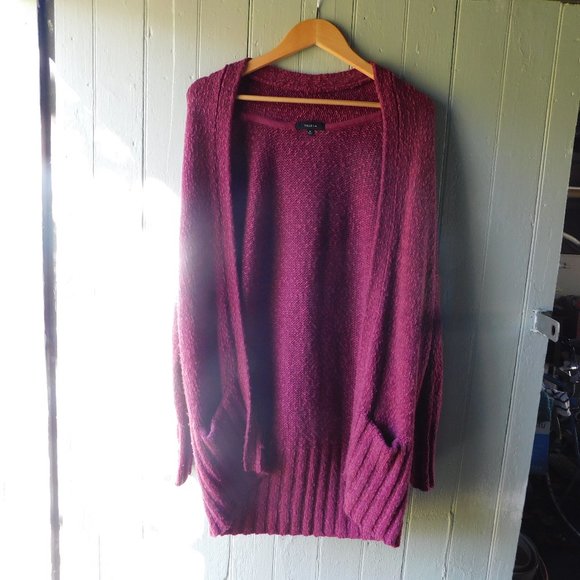 🦔🐾 Forks Girl Raspberry Cardigan🦔🐾 - Picture 2 of 14